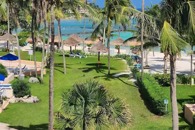 Image de Best Location 3br Beachfront Condo with Ocean View