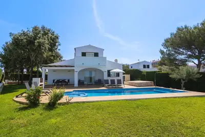 Image de 3 Bedroom Villas, Private Pool, Sea Views, Son Bou