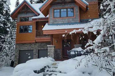 Image de Gunners Lodge - Kicking Horse True Ski in/ Ski Out
