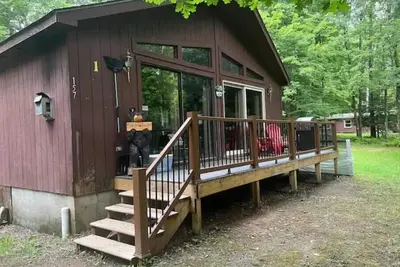 Image de Relaxing 3 bedroom cabin #1 at Deep Woods