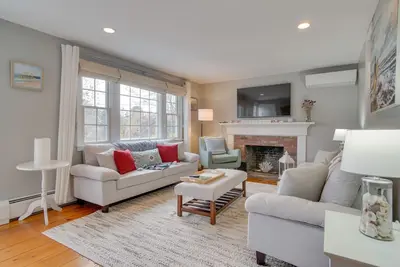 Image de Chatham Getaway w/ Trail Access, 2 Mi to Beaches!