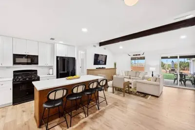 Image de Austin Poolside Oasis Near Dt\n\n