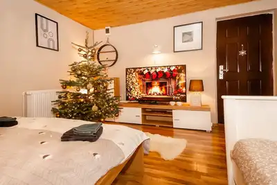 Image de Christmas house near Bucharest perfect fit for your family!