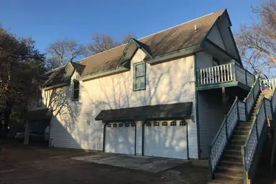 Image de The Sunflower Cottage