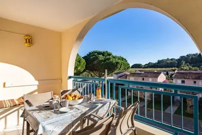 Le Domaine d'Azur by Interhome