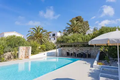 Image de Villa Calina, prime location, sea views