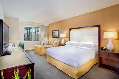 Image de Beach Getaway in Carlsbad! Ocean View, Outdoor Pool, Pet-friendly, Parking!