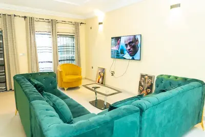 Image de Cozy, Clean and Accessible 2 Bedroom Apartments.