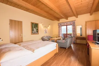 Image de Appartement für 5 Pers. m. Blk. - Hotel Restaurant Kärntner Stub´n