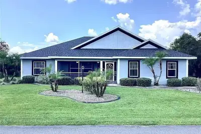 Image de Remodeled with pool/spa home in golf resort for rental! Very cool house!