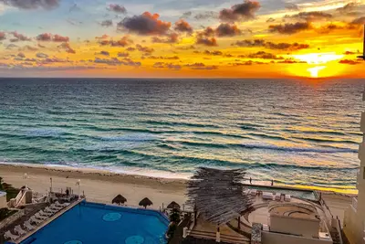 Image de Ocean View Apartment - Incredible sea view deluxe with balcony