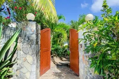 Image de Hope Villa - Romantic, Cozy private villa with pool, amazing ocean views