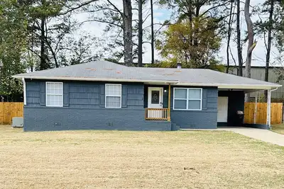 Image de Nice Home in Quiet Neighborhood!