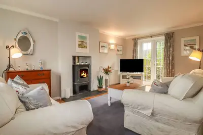 Image de 5 Lower Elms, pet friendly, character holiday cottage in Rock