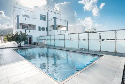 Image de Maison de campagne 'White Pearl Apolakkia 1' avec piscine partagée, terrasse partagée et Wi-Fi