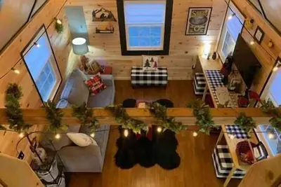 Image de Black Bear Bungalow at Coops Creek Cabins