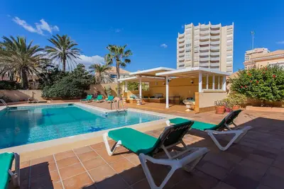 Image de Villa with swimming pool and 2nd line of the Mediterranean km3