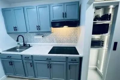 Image de Delightful 1st Floor Modern Apartment