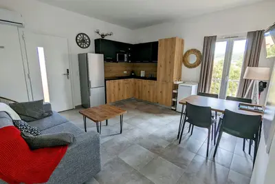 Image de appartement 4 personnes N°12 étage Hameaux de Saint Cyprien