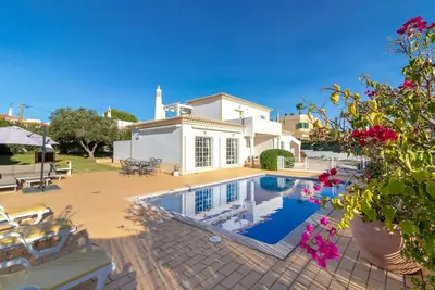 Image de Casa Anton - Heated pool, sea views and only 1. 5km from town and beach
