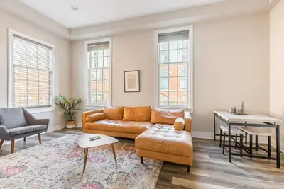 Image de Dreamy Alexandria West 2br w/ W/D, nr Restaurants, by Blueground