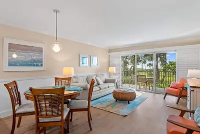 Superb Beachfront Residence at South Seas Resort