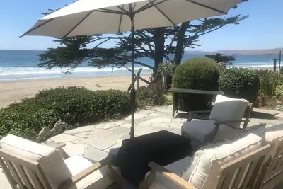 Image de Oceanfront Home Cayucos; Private stairs to the beach