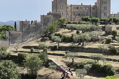 Image de Magnifique Duplex climatisé avec vue et terrasse tropezienne au cœur du village