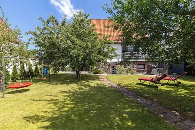 Image de Traumhaftes Ferienhaus mit Sauna und Kamin, 500 m bis zum Strand