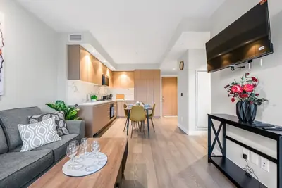 Image de Modern Comfort at Ubc: 1br Condo near Campus