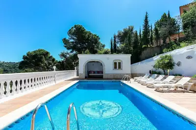 Image de Villa de vacances avec piscine, proche de la plage à Lloret de Mar - 8 pers.