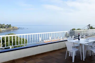 Image de Vinya Farella 5 - Fantástico ático con gran terraza, vista al mar, garaje, satélite y wifi.