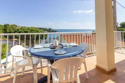 Image de Vinya Farella 3 - Apartamento luminoso con vistas la mar y parking.
