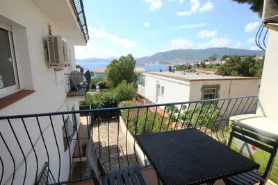 Image de Bramant 5 - Primera planta con terraza, vistas al mar y parking.