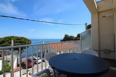 Image de Vinya Farella 4 - Apartamento luminoso con vistas la mar y parking.