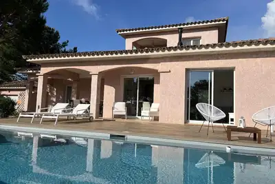 Image de Maison familiale de 4 chambres avec piscine, bord de mer, Porticcio