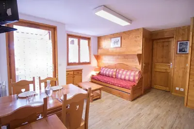 Image de Rez-de-chaussée, terrasse, télévision, casier à ski, 29m², Aussois