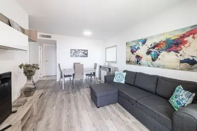 Image de Apt. with swimming pools and gym 800 meters from the beach.