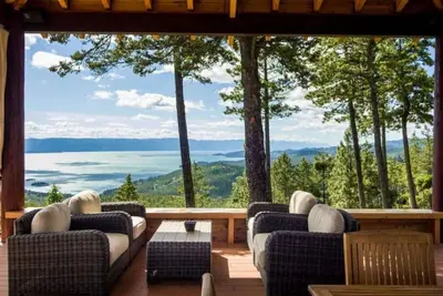 Image de Luxury Lake View Mountain Escape