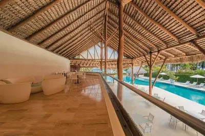 Image de Luxury Beachfront Getaway at El Portillo Residences & Beach Club