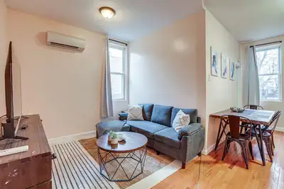 Image de Comfy Bayonne Townhome ~ 11 Mi to Nyc Attractions