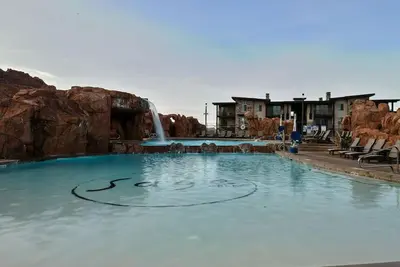 Image de Sage Creek Arches *C10* | Heated Pool & Hot Tubs!