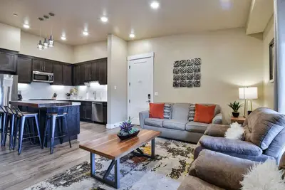 Image de Stunning Top Floor Pool View! SageCreek Arches *C9|Heated Pool & Hot Tubs!