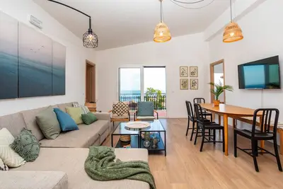 Image de Appartement 'Antonia House' avec vue sur la mer, Wi-Fi et climatisation