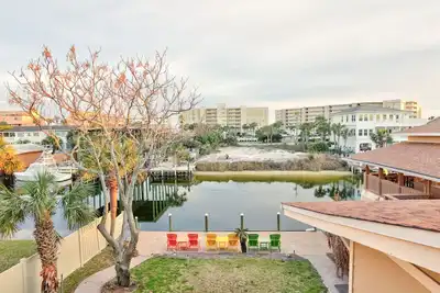Image de Destins Dockside Paradise! Full outdoor kitchen and bring your boat.