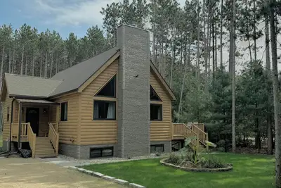 Image de Newly build private Home 3 min  Castle Rock Lake, 30 min to Dells, Free Firewood