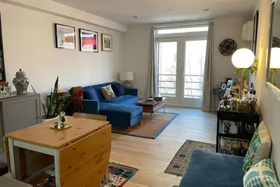 Image de Modern lg 2/2 Condo central Wburg : balcony, prkg, roof, gym. Sleeps 6