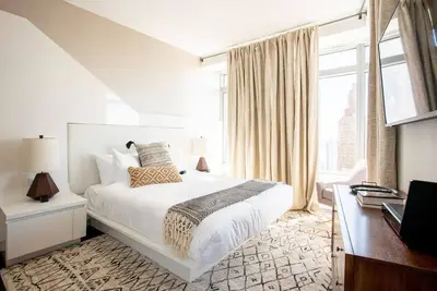 Image de Amazing Tribeca Studio w/ Doorman, Gym & Roof Deck, by Blueground