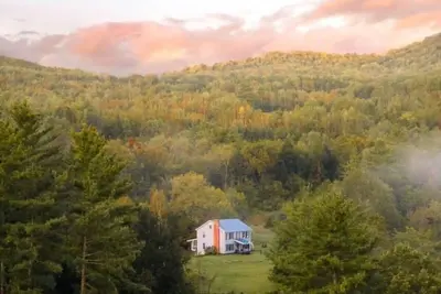 Image de Stunning Vermont Mountain Escape Minutes to Skiing