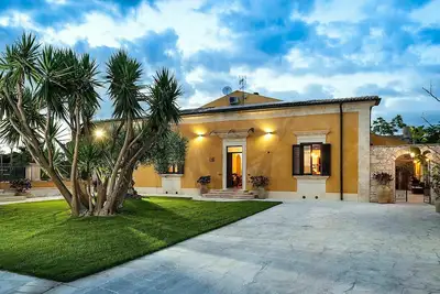 Image de Villa Carolina - San Corrado Di Fuori, Sicily